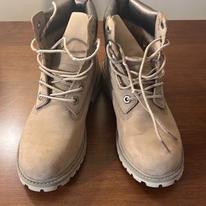 Great condition Timberland boots